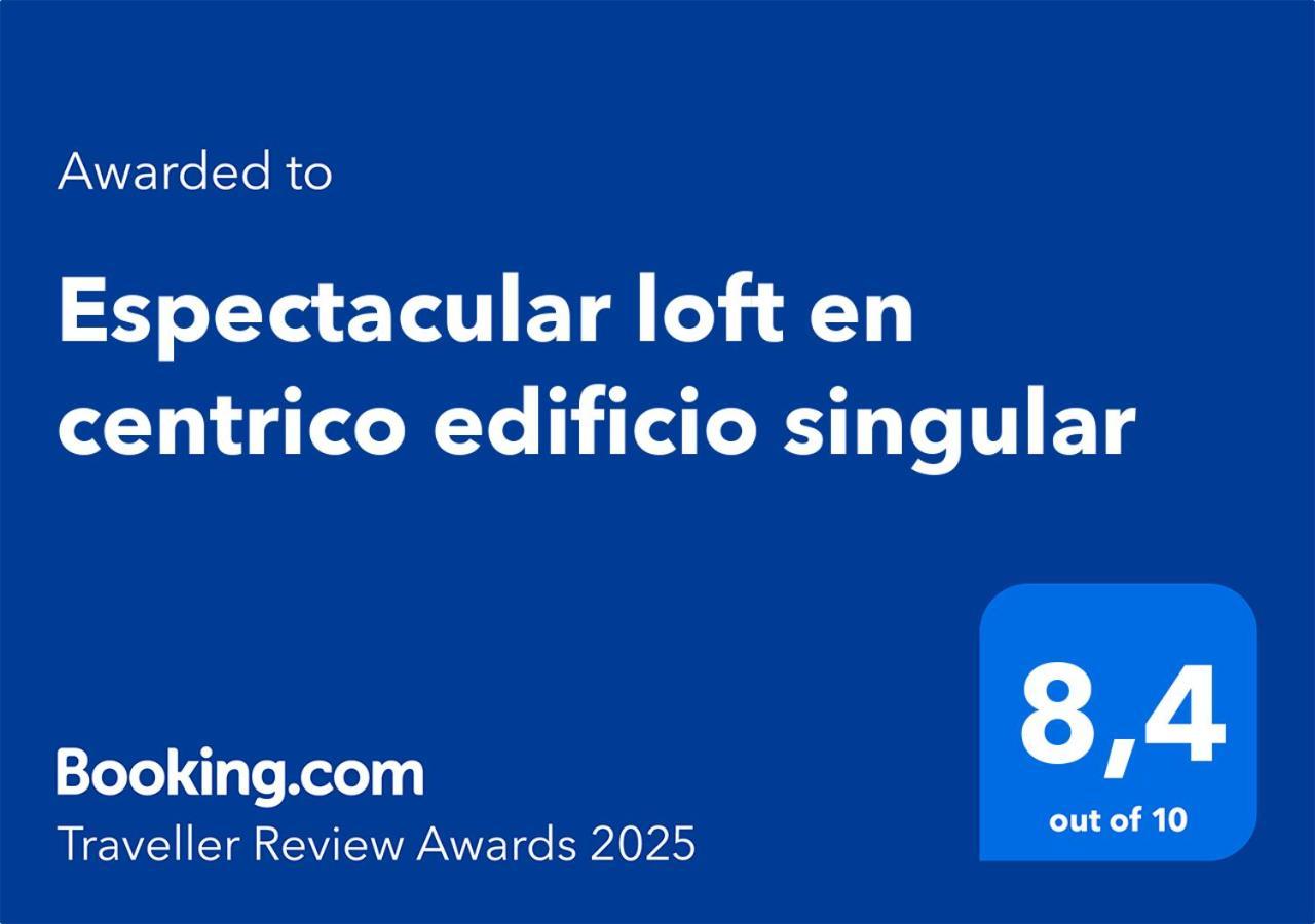 شقة Espectacular Loft En Centrico Edificio Singular مانريسا المظهر الخارجي الصورة